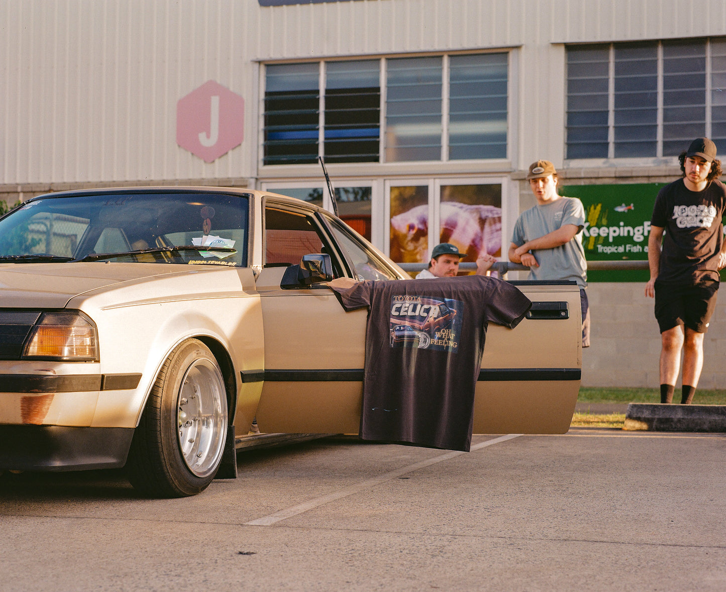 ’84 TOYOTA CELICA ✧ VINTAGE TEE